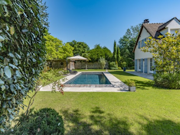House in Saint-Remy-l'Honore, Ile-de-France, France 4 - 16099186