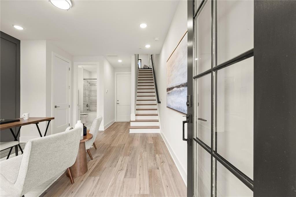 Townhouse in Alpharetta, Georgia, United States 3 - 18225660