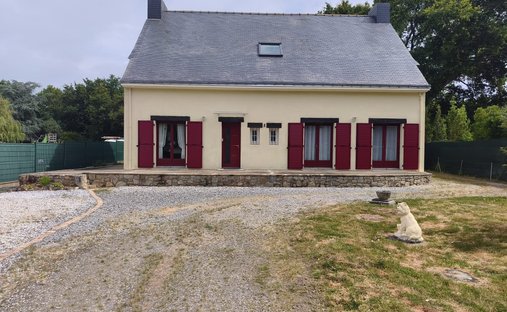House in Saint-André-des-Eaux, Pays de la Loire, France 1