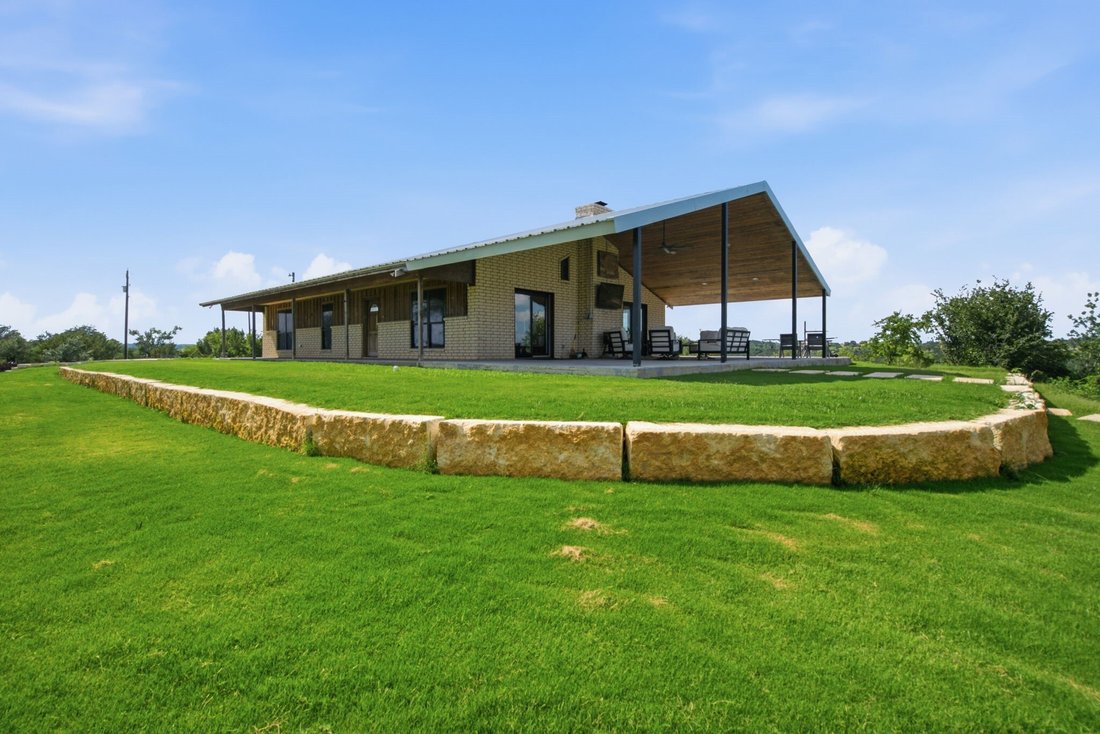 House in Stephenville, Texas, United States 1 - 18226801