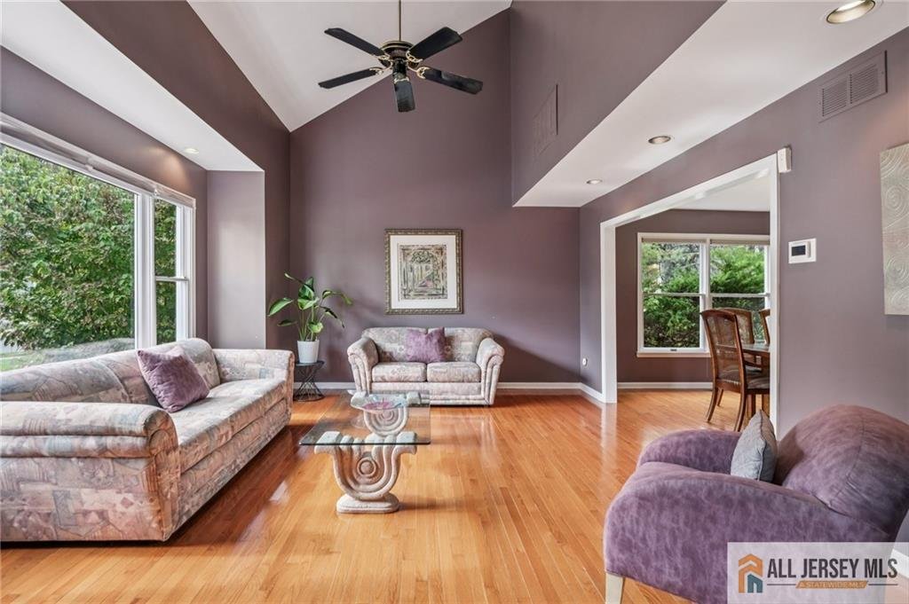 House in Metuchen, New Jersey, United States 5 - 18230747