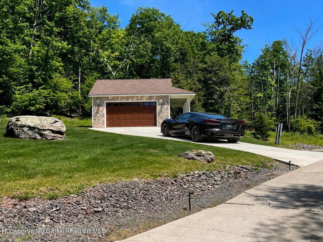 House in Hunter, New York, United States 3 - 17359080