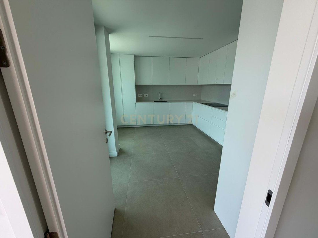 Apartment in Povoa de Santa Iria e Forte da Casa, Lisbon, Portugal 4 - 17546705