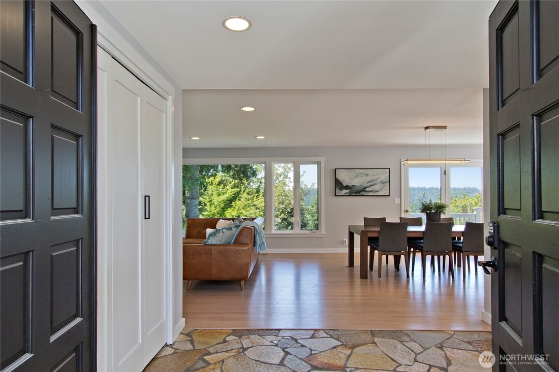 House in Bellevue, Washington, United States 2 - 18229433