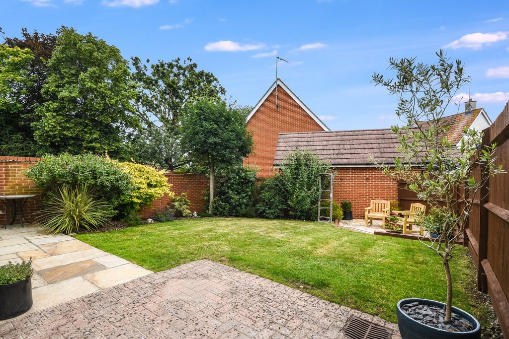House in Moulsham Lodge, Chelmsford, England 1 - 18232618
