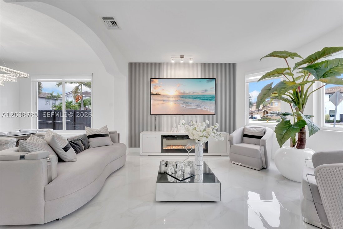 House in Miami, Florida, United States 4 - 18226368