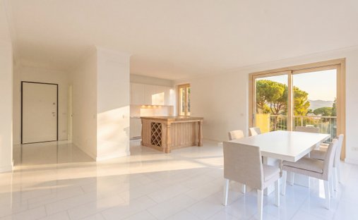 Apartment in Campione d'Italia, Lombardy, Italy 1