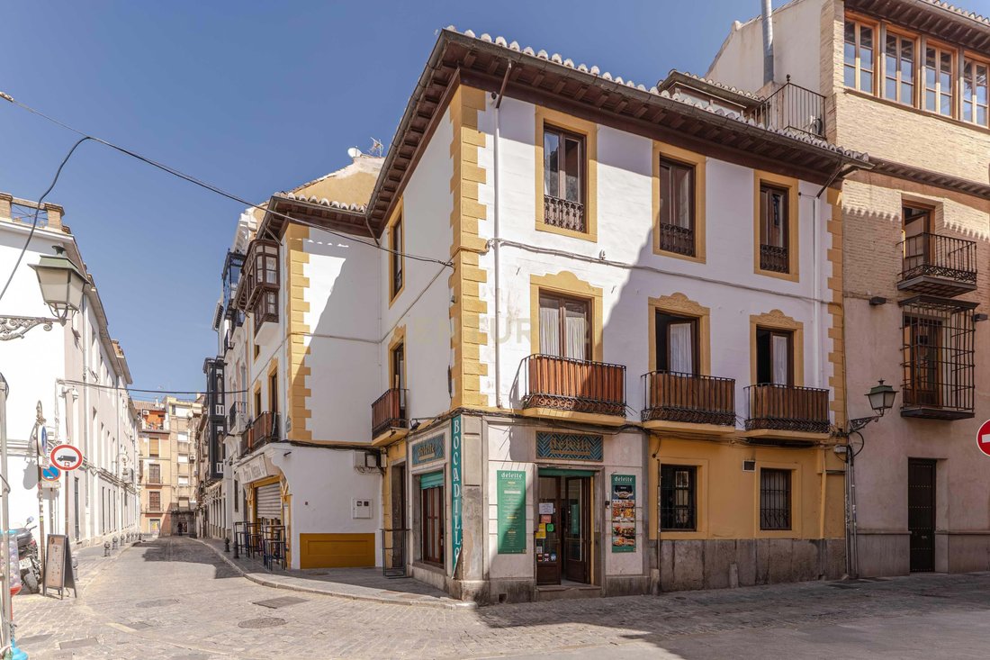 Villa in Centro, Granada, Spain 1 - 18227205