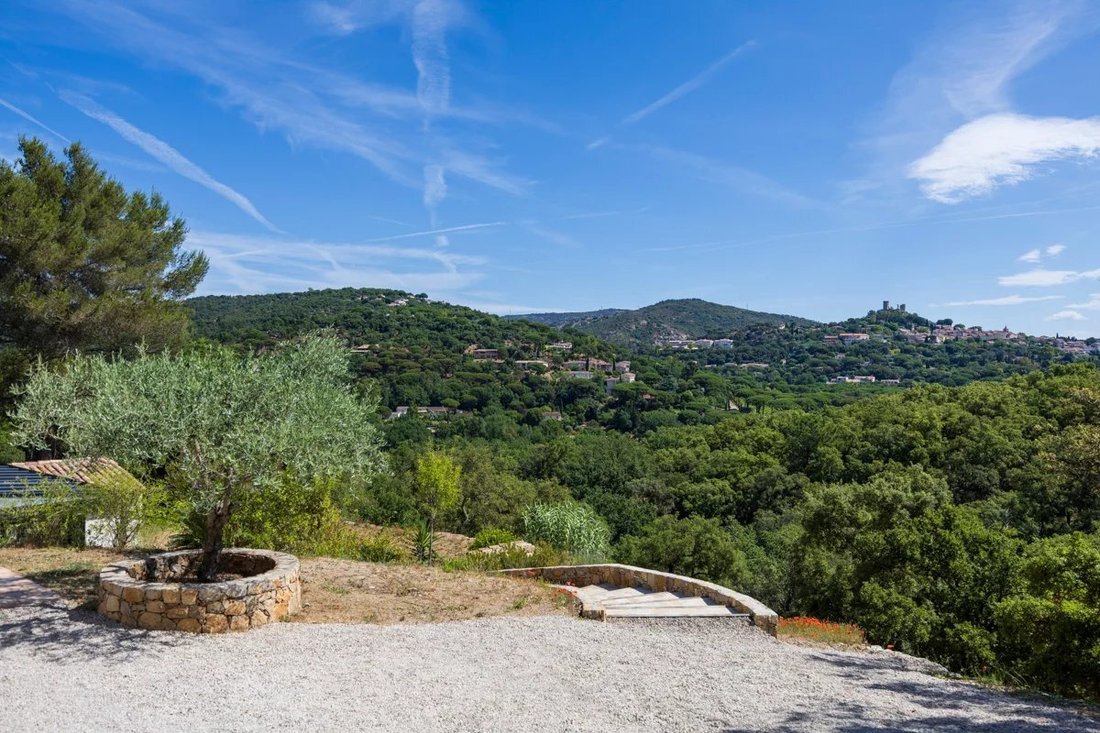 House in Grimaud, Provence-Alpes-Côte d'Azur, France 2 - 18207522