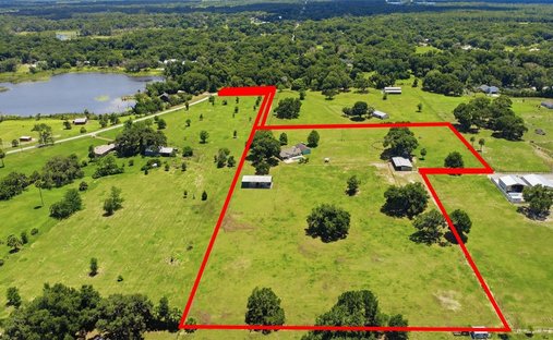 House in Geneva, Florida, United States 1