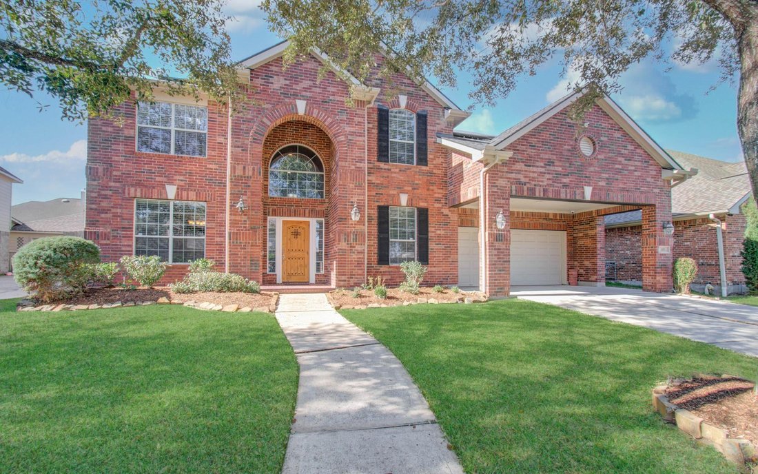 House in Friendswood, Texas, United States 3 - 18232231