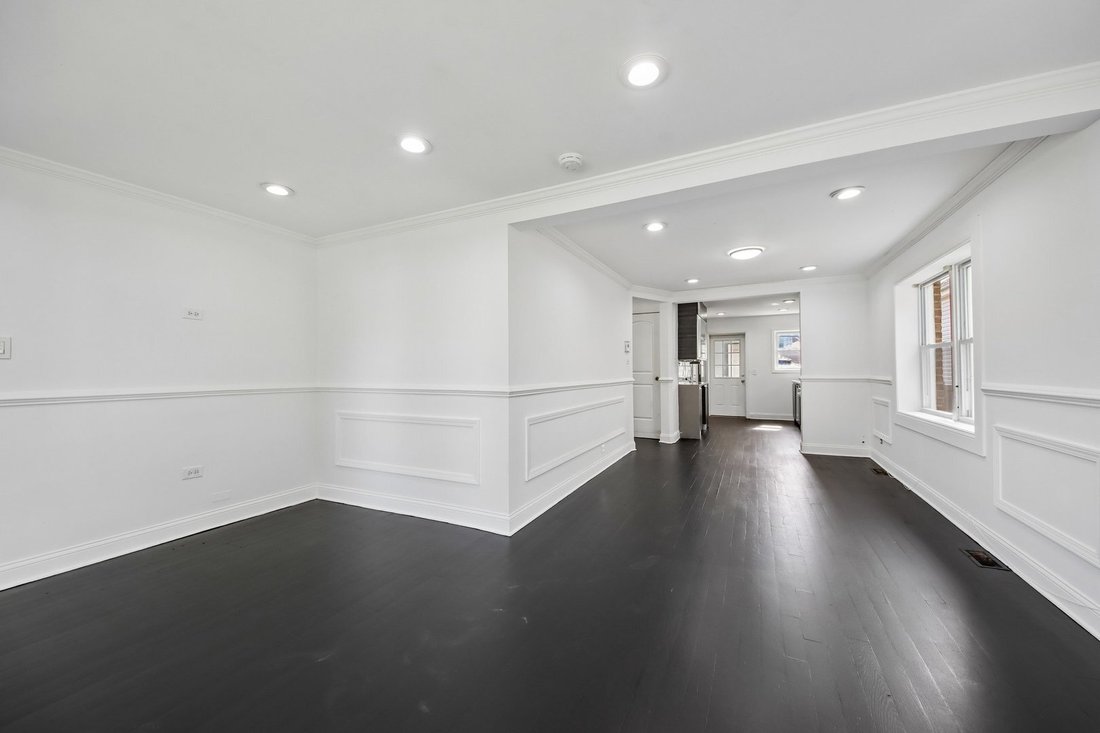 House in Chicago, Illinois, United States 4 - 18232045