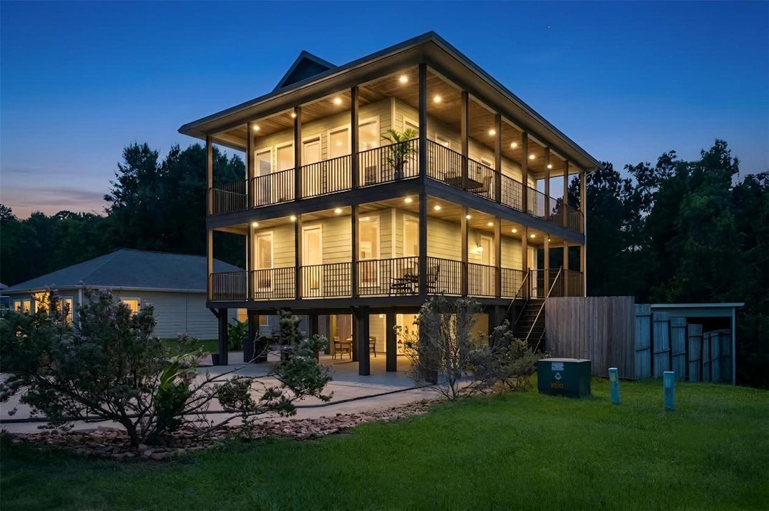 House in Point Blank, Texas, United States 3 - 18232245