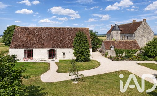 House in Azay-sur-Indre, Centre-Val de Loire, France 1
