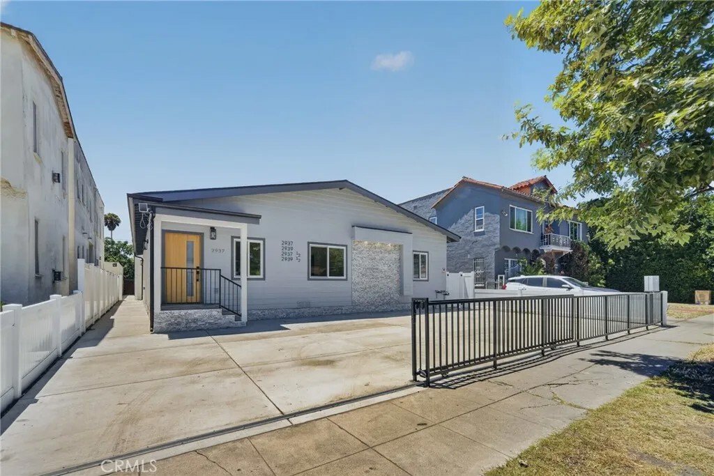 Condo in Los Angeles, California, United States 1 - 18233839