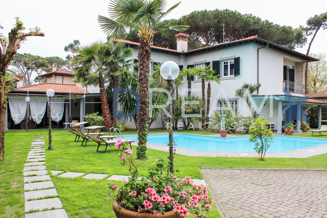 Villa in Vittoria Apuana, Forte dei Marmi, Tuscany 3 - 18235330