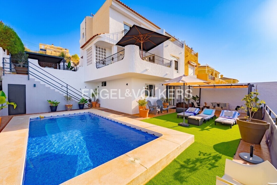 Villa a La Vila Joiosa, Comunità Valenzana, Spagna 1 - 18235337