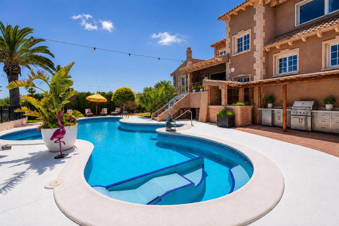 Villa in La Manga del Mar Menor, San Javier, Región de Murcia 1 - 18235335