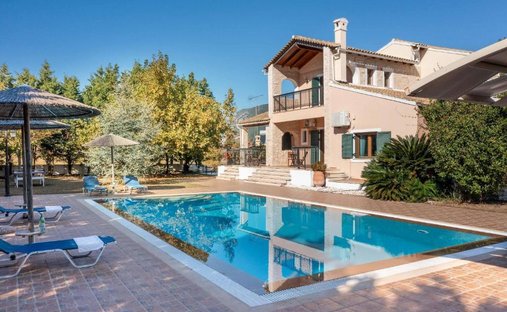 Villa in Korfu, Peloponnese, Western Greece and the Ionian, Griechenland 1