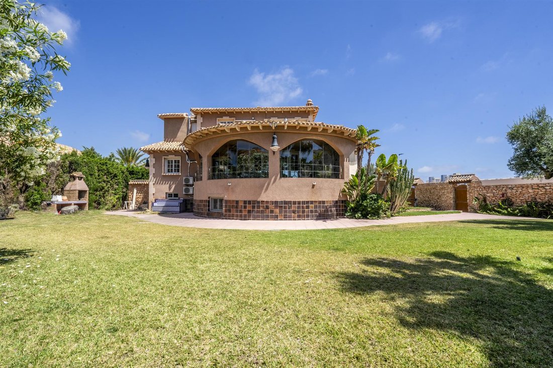Villa in La Manga del Mar Menor, San Javier, Región de Murcia 1 - 18235335