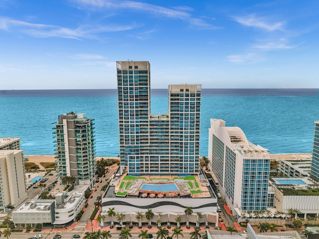 Condo in Miami Beach, Florida, United States 3 - 18238345