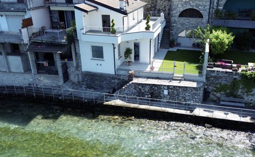 Casa en Lezzeno, Lombardía, Italia 1