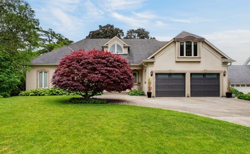House in Burlington, Ontario, Canada 1