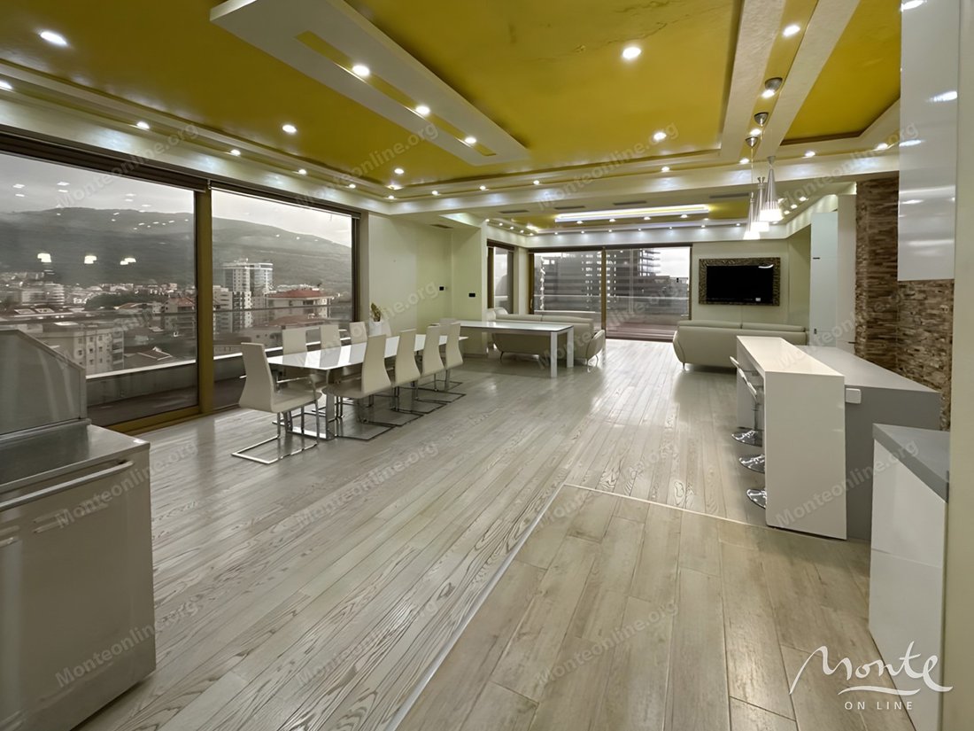 Apartment in Budva, Budva Municipality, Montenegro 1 - 18235615