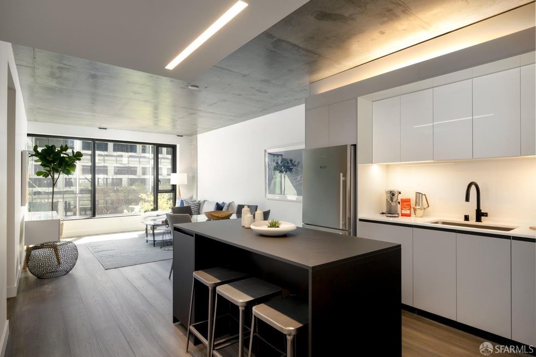 Condo in San Francisco, California, United States 1 - 18244011