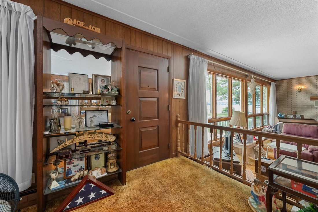 House in Webster, Massachusetts, United States 5 - 18238082