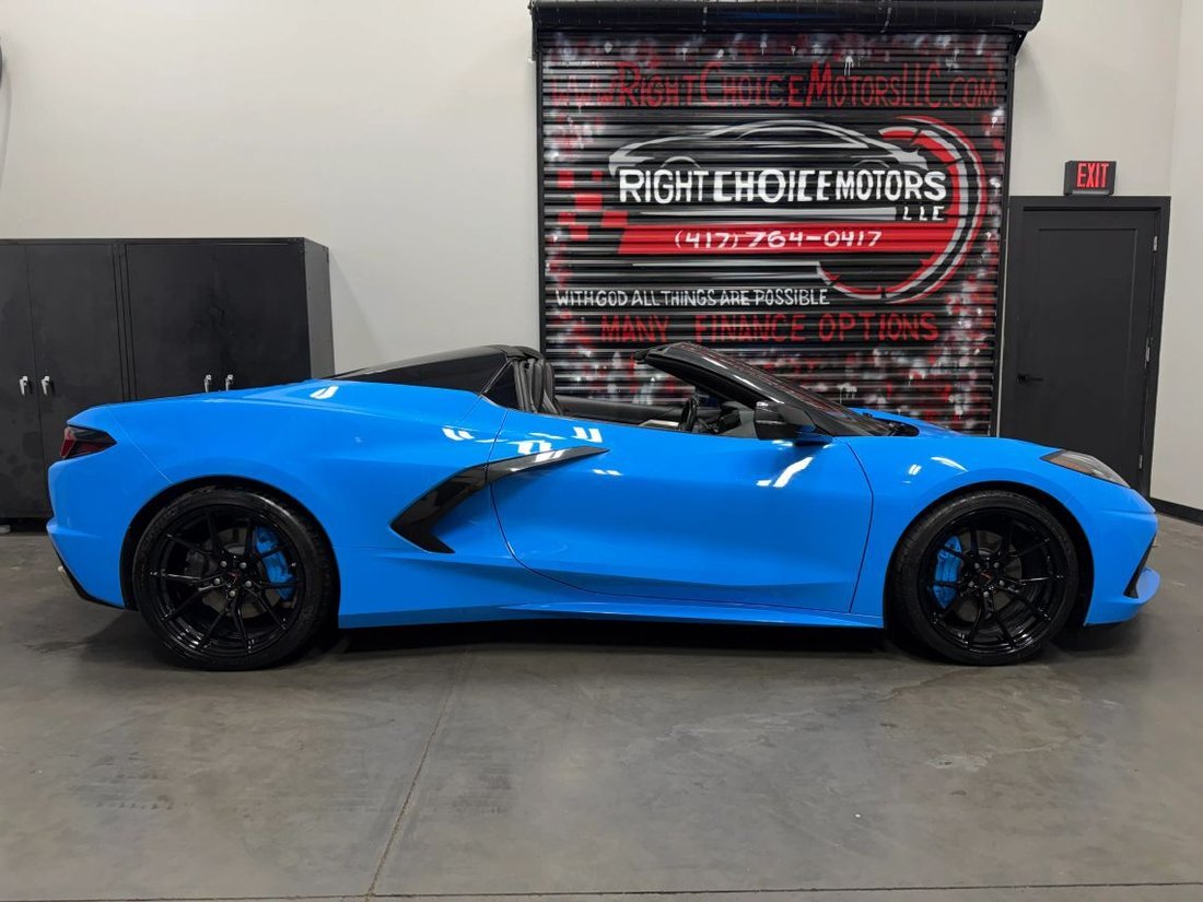 Cabriolet in Springfield, MO, United States 4 - 18240601