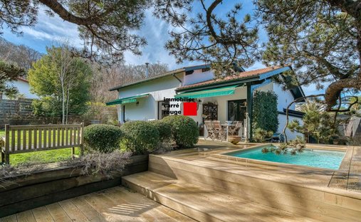House in Anglet, Nouvelle-Aquitaine, France 1