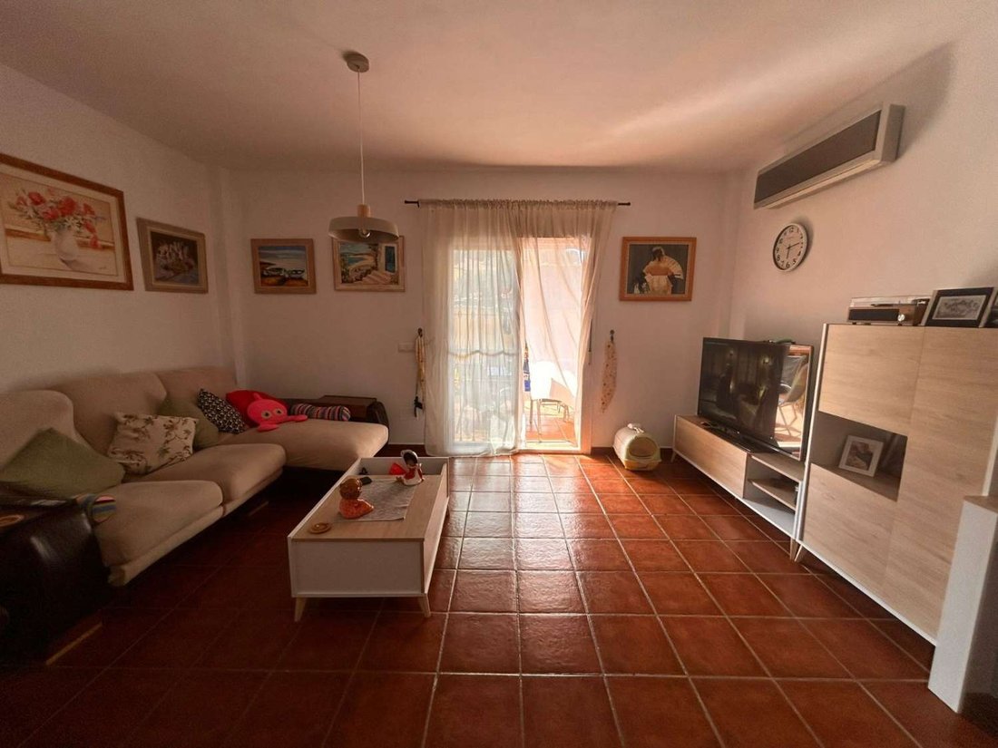 Villa in Puerto de la Torre, Malaga, Spain 3 - 18245741