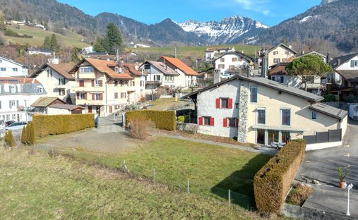 Townhouse in Montreux, Vaud, Switzerland 1