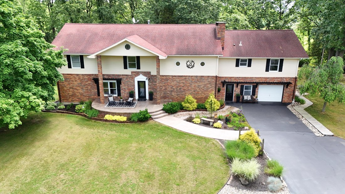 House in Three Rivers, Michigan, United States 4 - 18153042