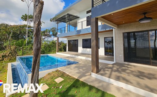 House in Parrita, Costa Rica 1