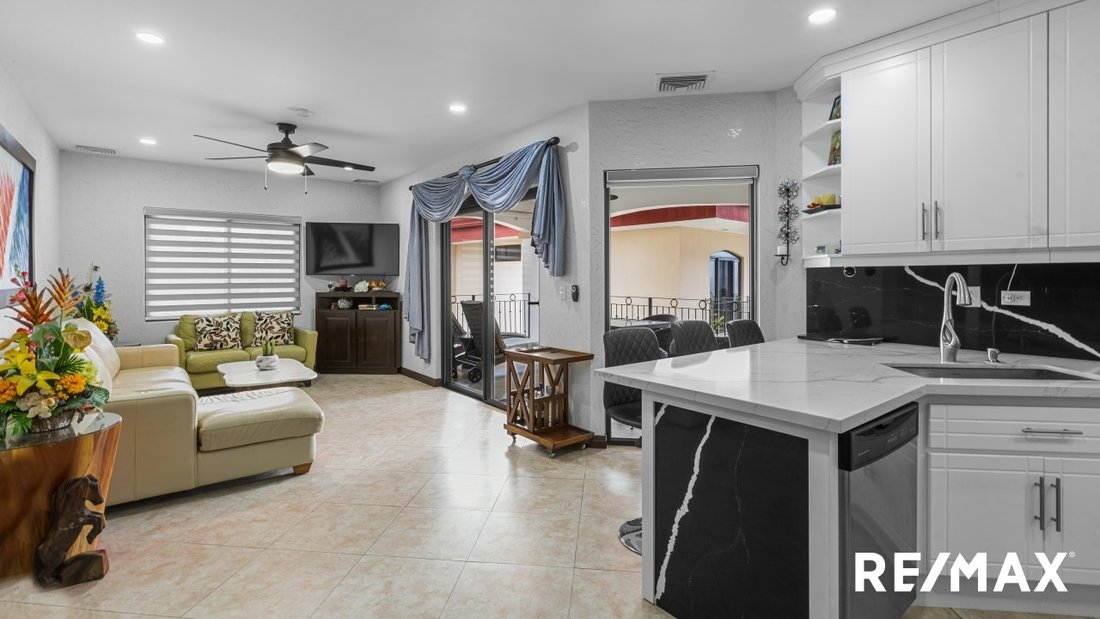 Apartment in Jaco, Puntarenas Province, Costa Rica 5 - 18245229