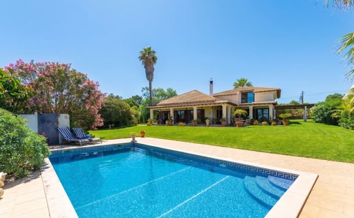 Casa a Lagoa e Carvoeiro, Algarve, Portogallo 1
