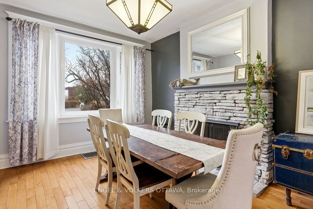 House in Ottawa, Ontario, Canada 5 - 18245067