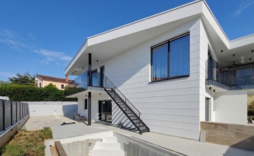 House in Malinska, Primorje-Gorski Kotar County, Croatia 1