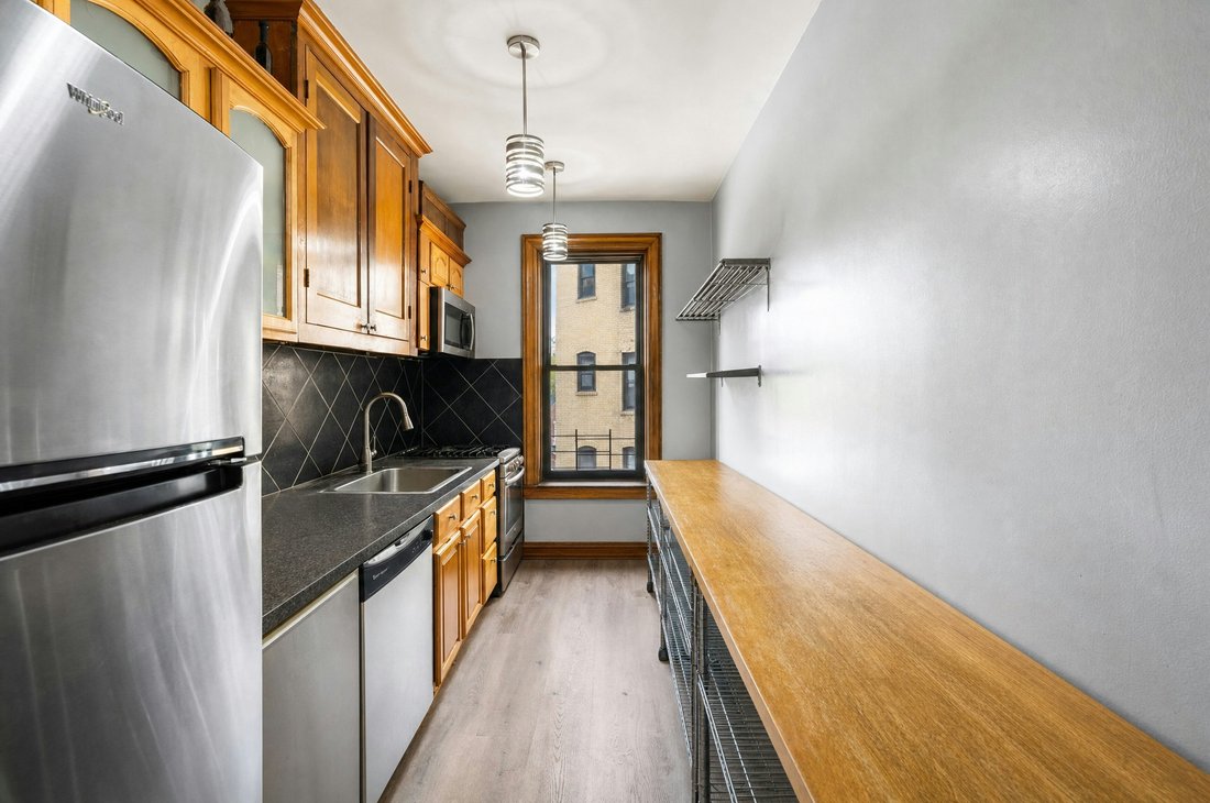 Co Op in New York, New York, United States 5 - 18245325