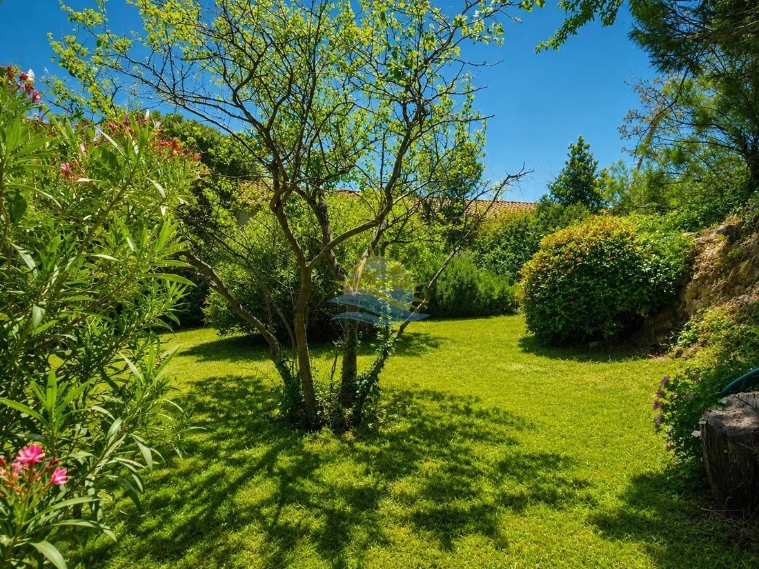 House in Plaines Saint Pierre-Saint Julien, Martigues, France 5 - 18033478