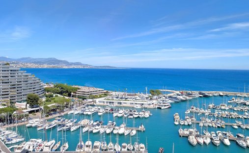 Apartment in Marina, Villeneuve-Loubet, France 1