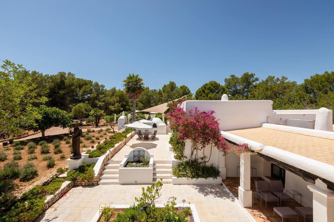 Country House in Roca Llisa, Santa Eularia des Riu, Balearic Islands 1 - 18237183