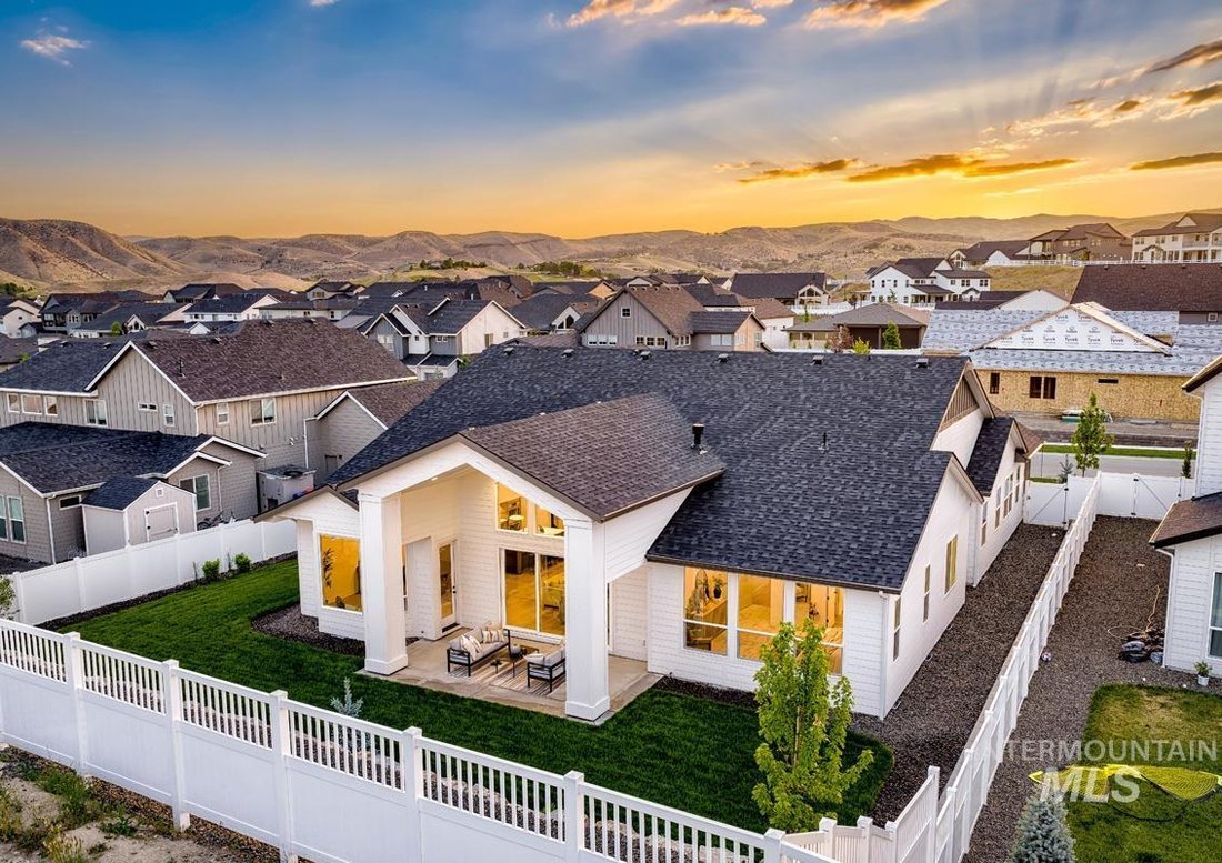 House in Boise, Idaho, United States 2 - 18242532
