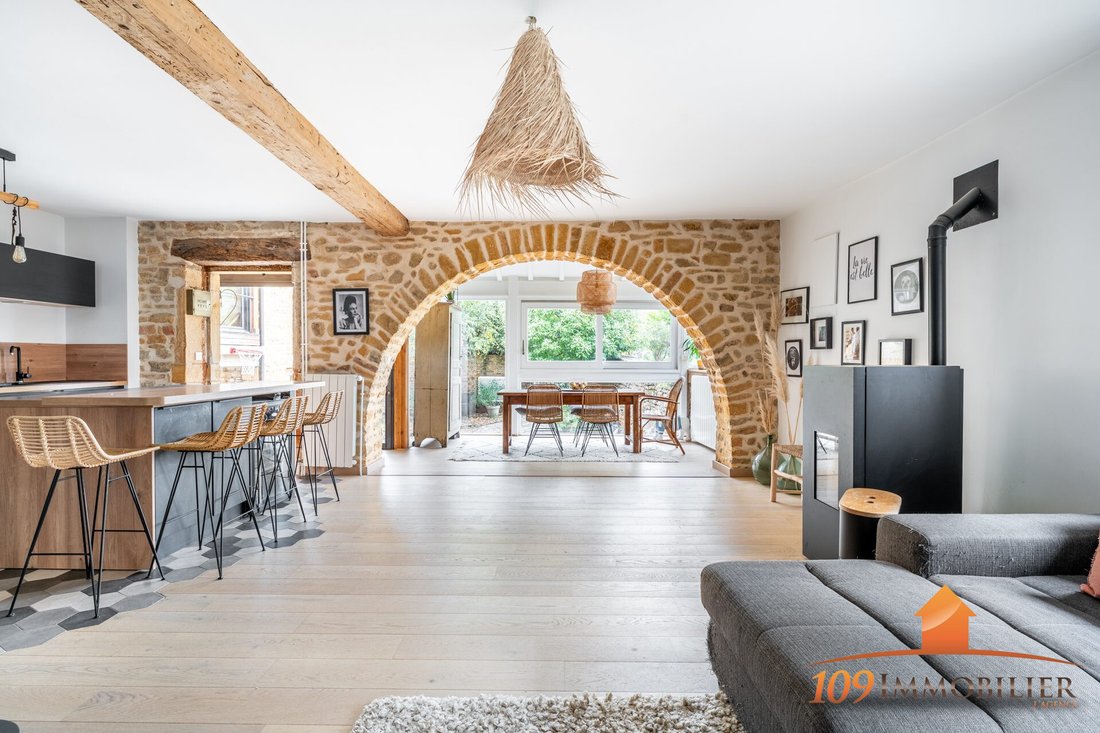 House in Arrondissement of Villefranche-sur-Saône, Auvergne-Rhône-Alpes, France 2 - 18236433