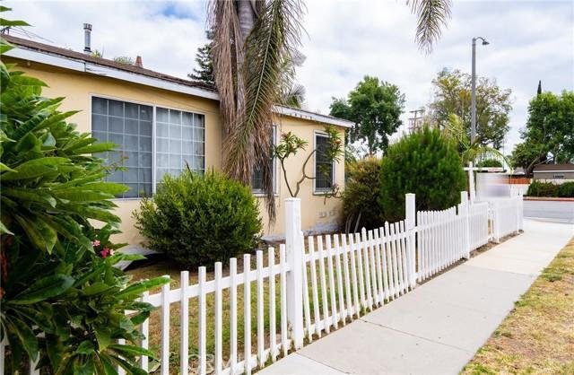 House in Lynwood, California, United States 5 - 18245428