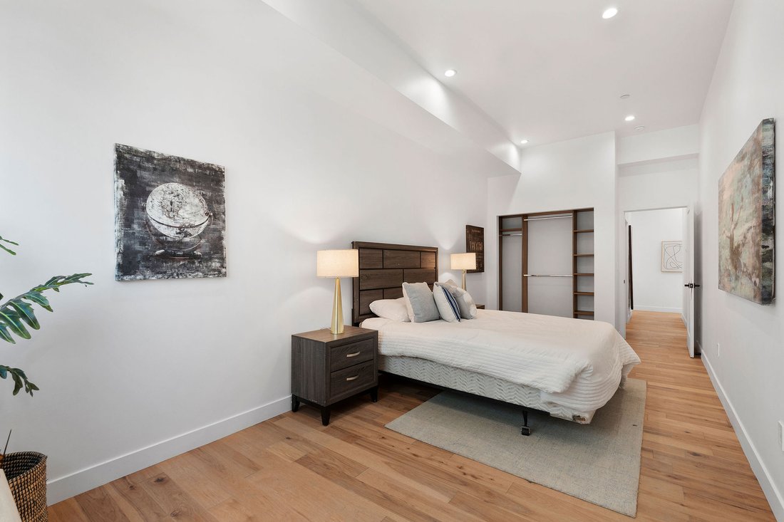 House in Los Angeles, California, United States 5 - 18245316