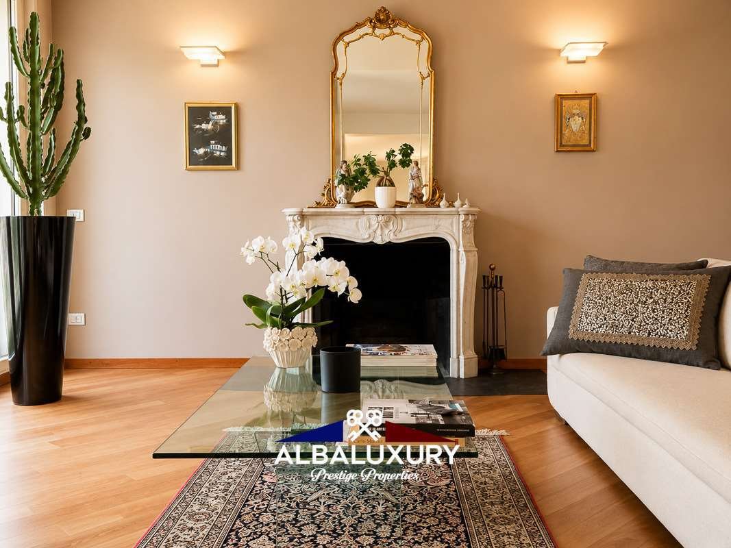 Villa in Cernobbio, Lombardy, Italy 3 - 18245524