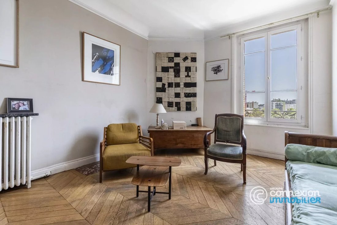 Apartment in Saint Vincent de Paul-Lariboisière, Paris 10e Arrondissement, Paris 2 - 18245822
